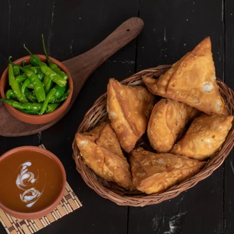 Chicken Samosa - Image 2